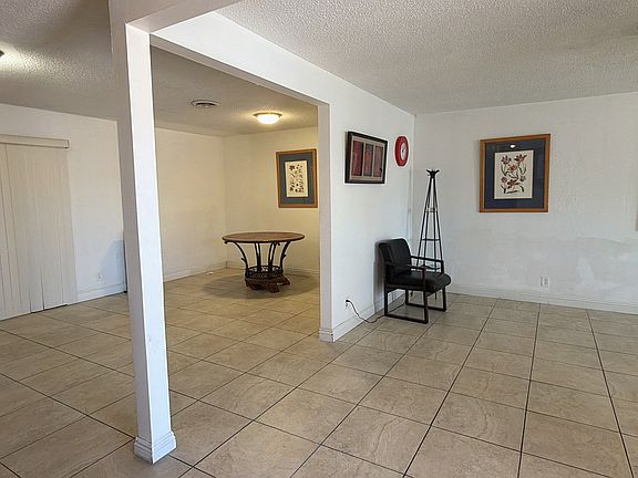 3rd image of 4712 Rip Van Winkle Ln
