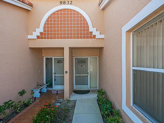 4th image of 9832 Summerbrook Terrace #C