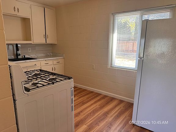 5th image of 2518 Linda Vista Ave