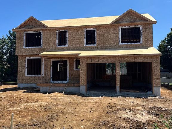 2nd image of 262 McAdoo Ave