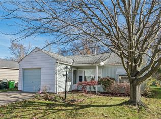 1123 Eastwood Ave, Mayfield Heights, OH 44124