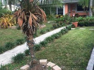 9640 Haitian Dr, Cutler Bay, FL 33189