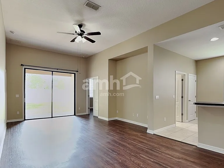 607 Arbor Pointe Ave — Photo 8