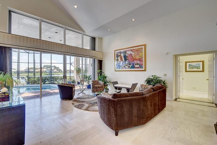 2nd image of 10835 Ashmont Dr #0