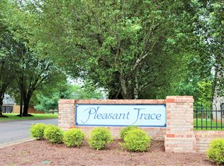 5309 Trace Manor Ln, Knoxville, TN 37912