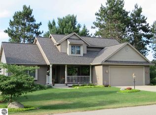 1597 Grays Ln, Kingsley, MI 49649
