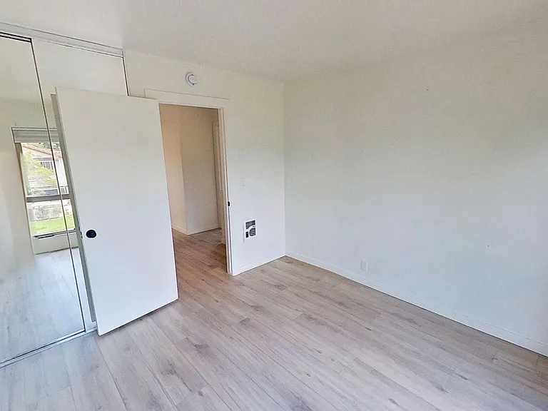 4742 Calle Camarada — Photo 18