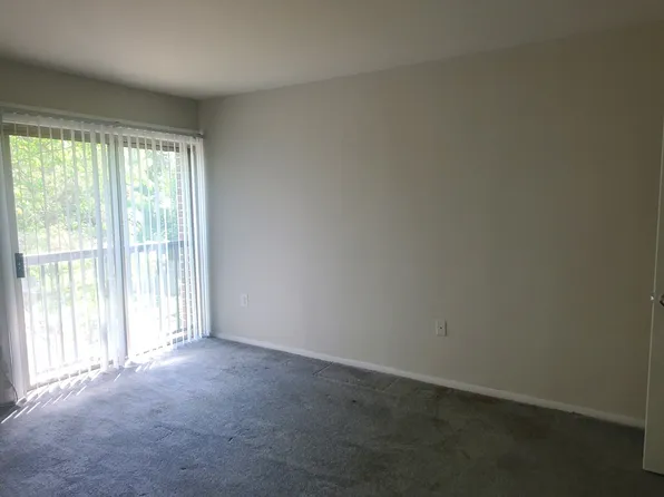 5317 E St SE #745, Washington, DC 20003