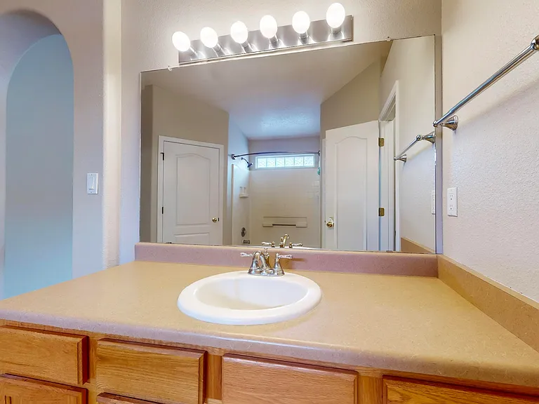 10543 Portofino Dr NW — Photo 26