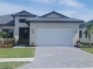 14891 Loggerhead Dr, Naples, FL 34120