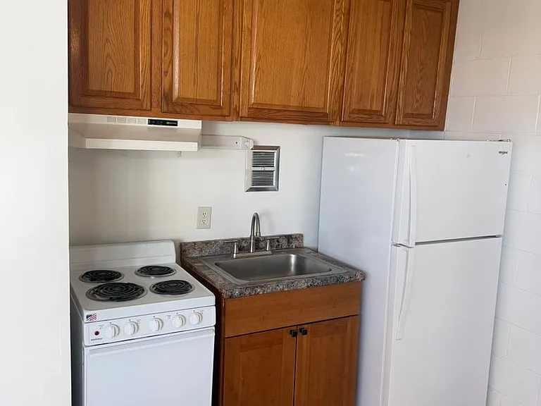 2170 Vineyard St #101-106-306 — Photo 2