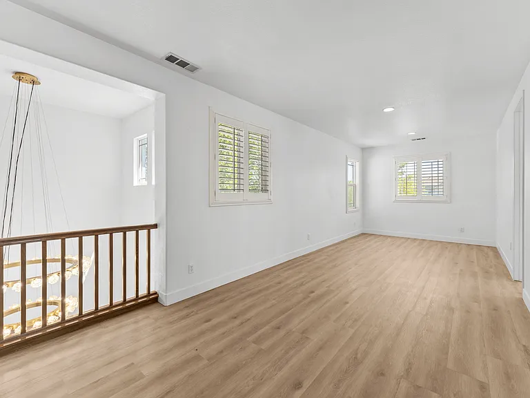 12326 White Horse Ct — Photo 29