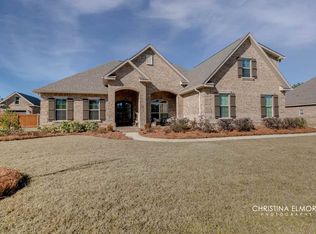 215 Woodlands Blvd, Kathleen, GA 31047
