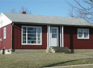 535 Commercial St, Strawberry Point, IA 52076