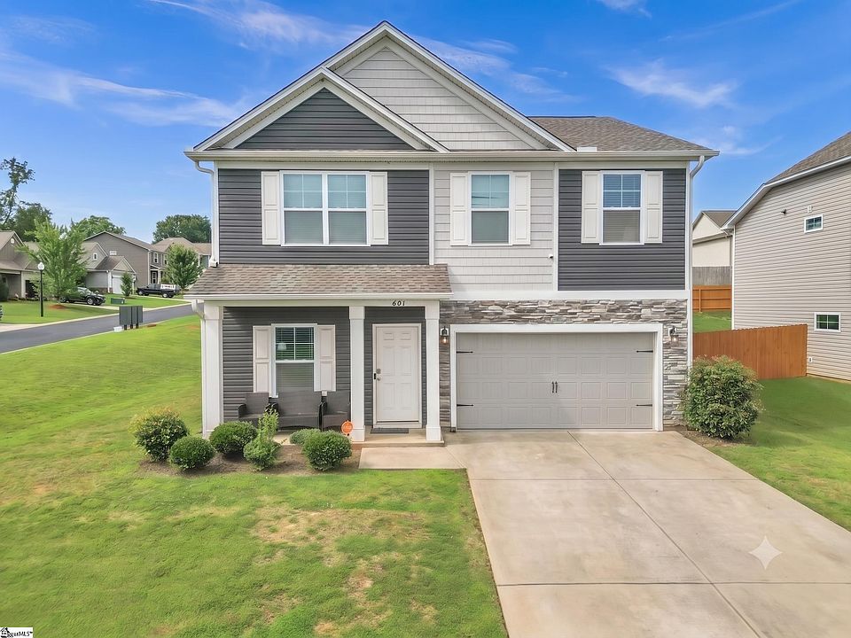 1st image of 601 Grantleigh Dr