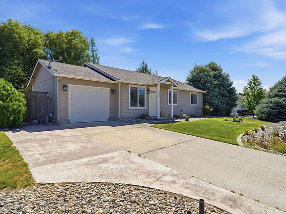 2nd image of 600 Riverstone Dr