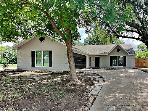 4348 Spindletree Ln Photo 1