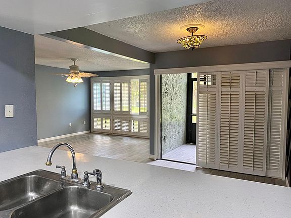 5th image of 6092 Peregrine Ave