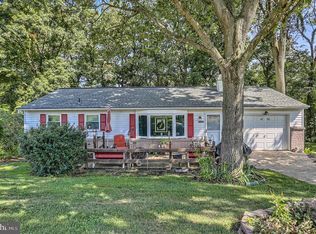 4730 Lawntara St, Harrisburg, PA 17111