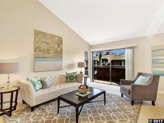 3rd image of 1634 San Miguel Dr