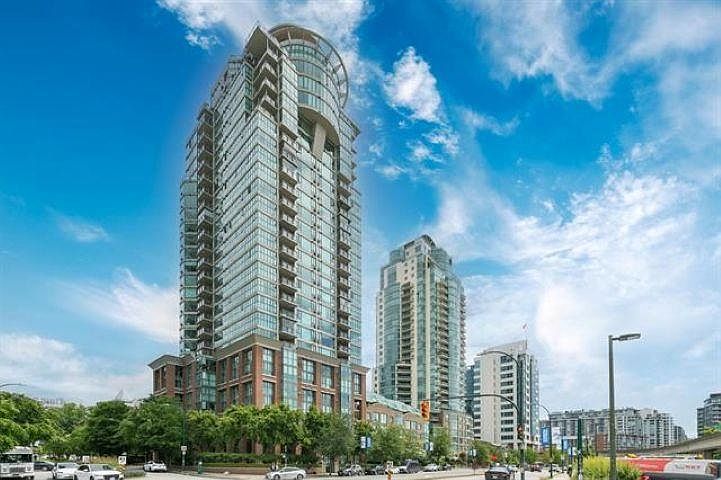 1st image of 1128 Quebec St #2105
