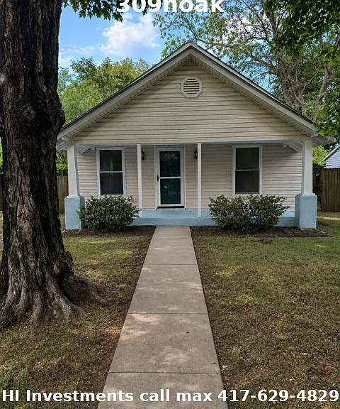 309 N Oak Ave — Photo 1