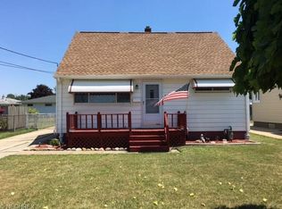 6023 Michael Dr, Brookpark, OH 44142