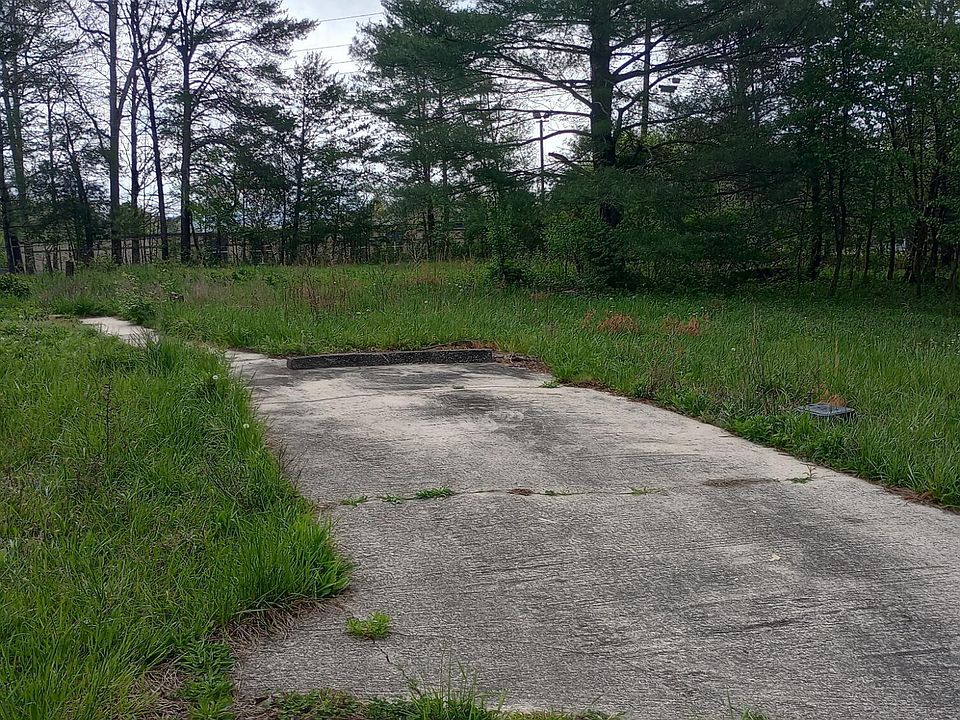 1st image of 717 Sequoia Dr