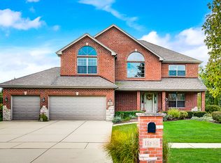 11881 Golden Gate Dr, Mokena, IL 60448