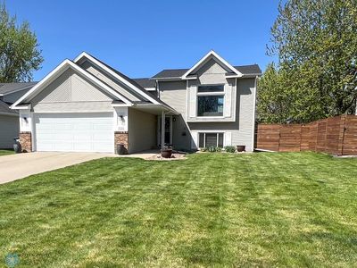 3539 19th St S, Fargo, ND, 58104