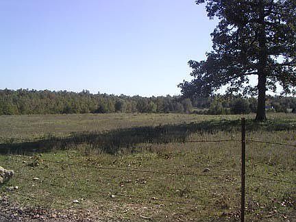 3rd image of 500 Deer Run Ln
