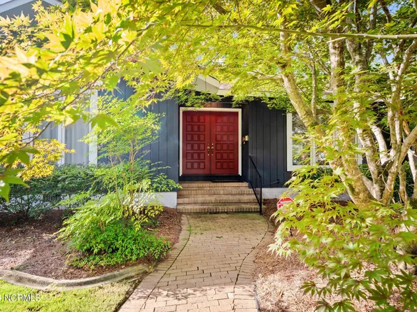 3309 Hutton Place, Fayetteville, NC 28303