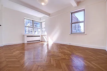 Rented by Urbane Brokerage