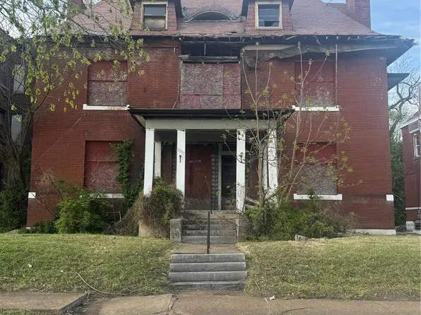 5837 Cates Ave, Saint Louis, MO 63112