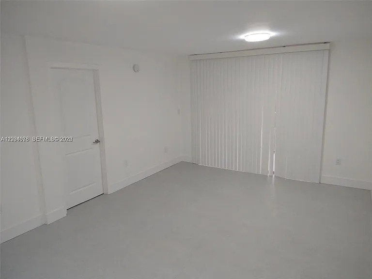 19791 SW 114th Ave #233 — Photo 5