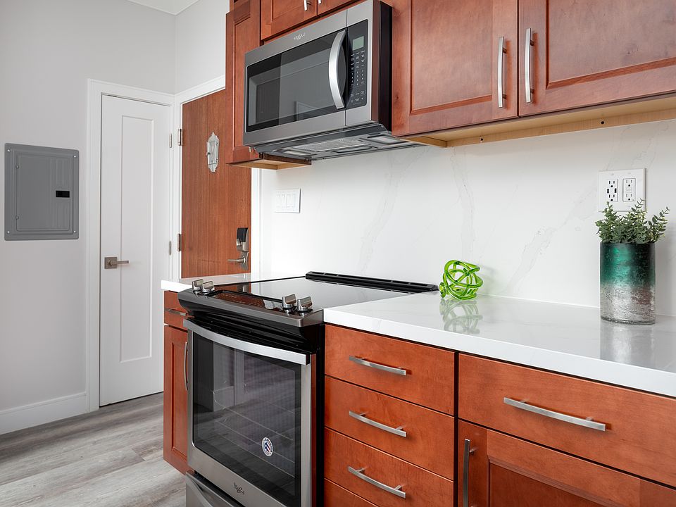 1st image of 1220 El Camino Real APT 102