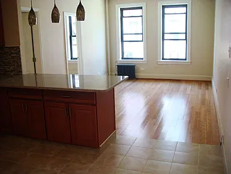 Rented by Avanguard Realty Corp