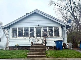 1504 W 5th St, Marion, IN 46953
