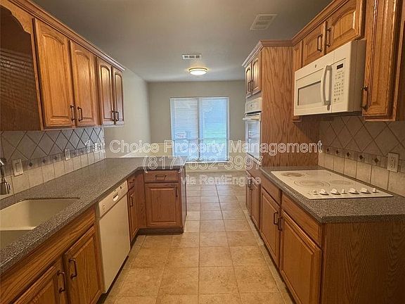 4th image of 6224 Wheaton Dr APT B