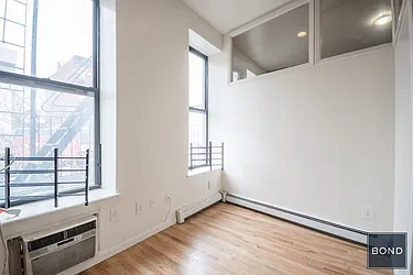 Rented by Bond New York