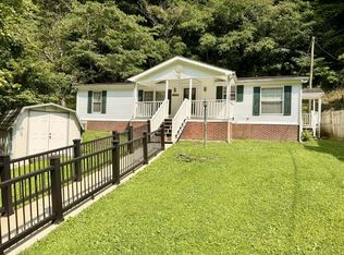9590 Robinson Creek Rd, Virgie, KY 41572