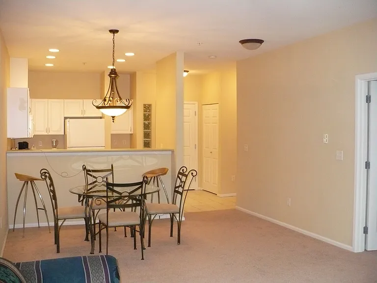 Milano Apartment and Town Homes — Photo 30