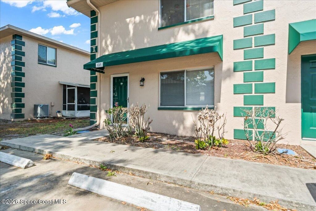 1882 Murrell Rd APT I31, Rockledge, FL - View 2