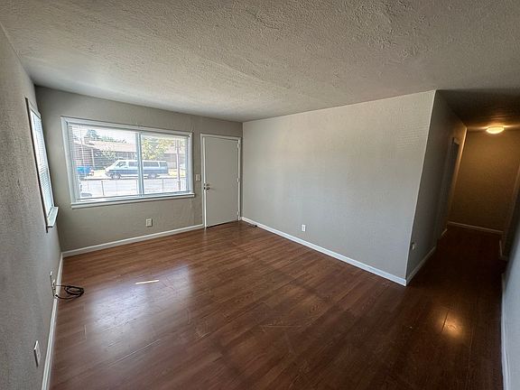 4th image of 460 San Marco St #462