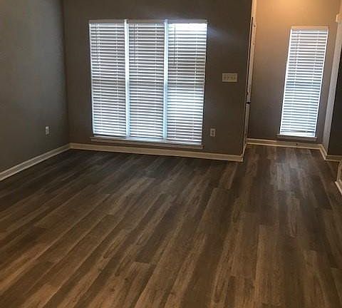 2nd image of 6434 Mallard View Ln