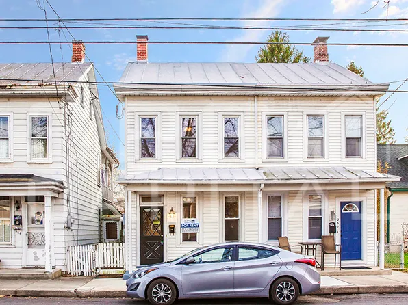 254 E Louther St #1, Carlisle, PA 17013