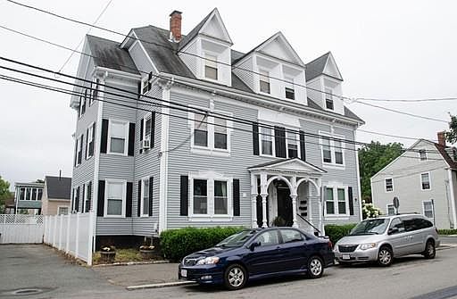 2nd image of 12 Dearborn St #4