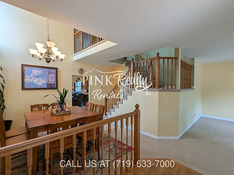 8560 Avens Cir — Photo 46