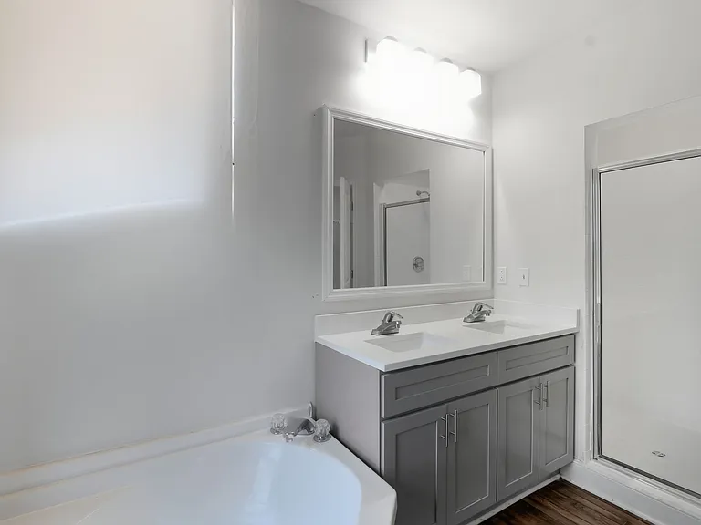 Capitol Lofts — Photo 9