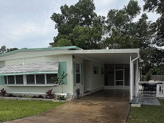 2nd image of 3150 NE 36th Ave Lot 431